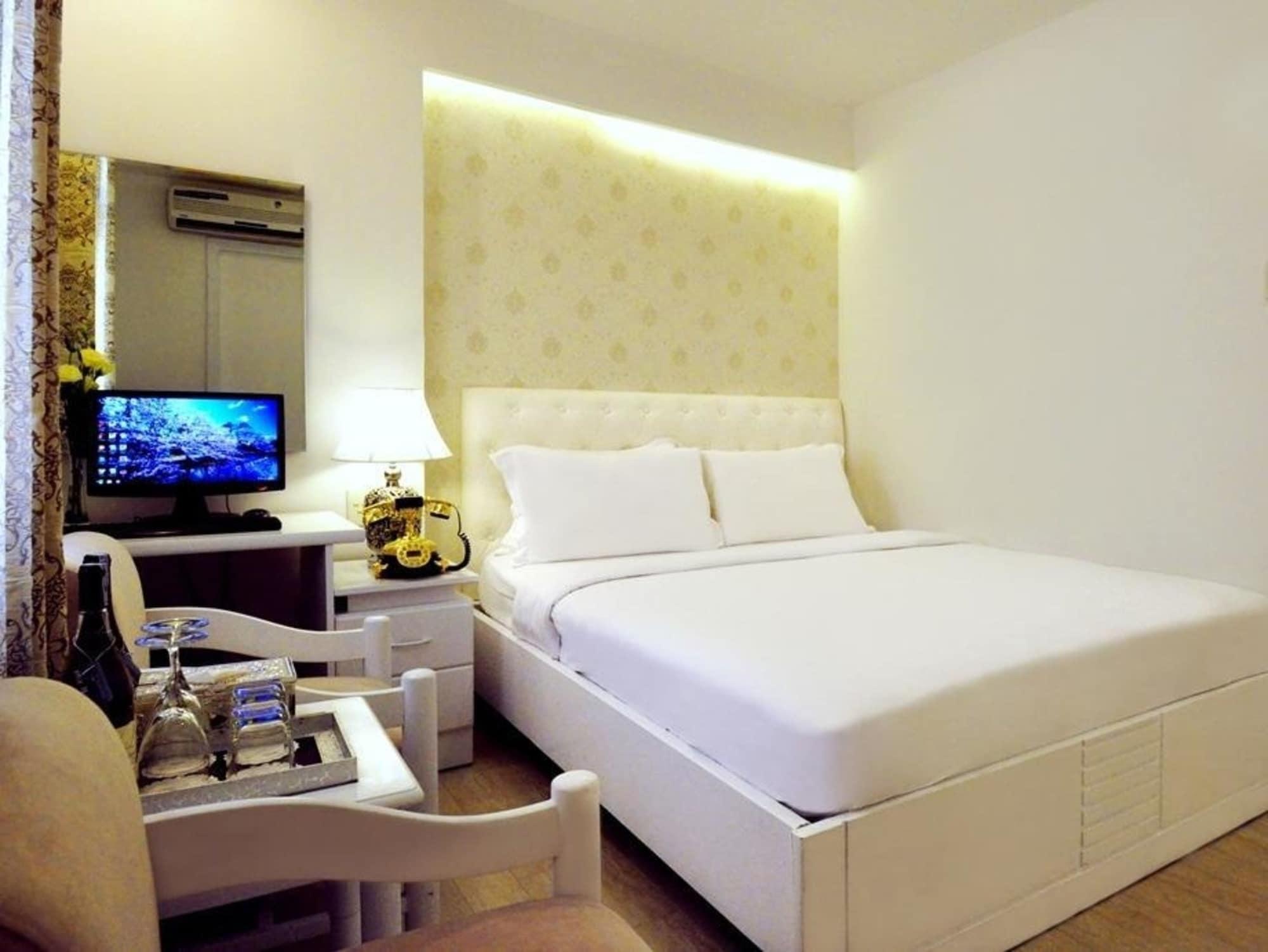 The White Hotel 8A Thai Van Lung Ho Şi Min Dış mekan fotoğraf
