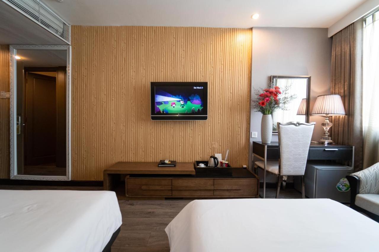 The White Hotel 8A Thai Van Lung Ho Şi Min Dış mekan fotoğraf